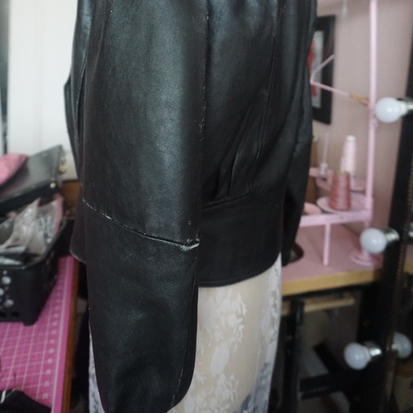Vintage 90’s cropped leather jacket authentic leather - Picture 12 of 12